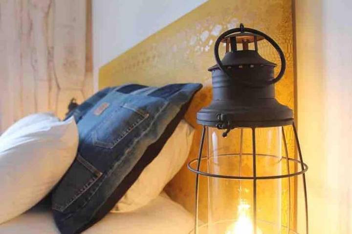 Location de vacances pour 15 personnes, avec vue et piscine ainsi que sauna et jardin, animaux acceptés dans Ordonnaz - 4