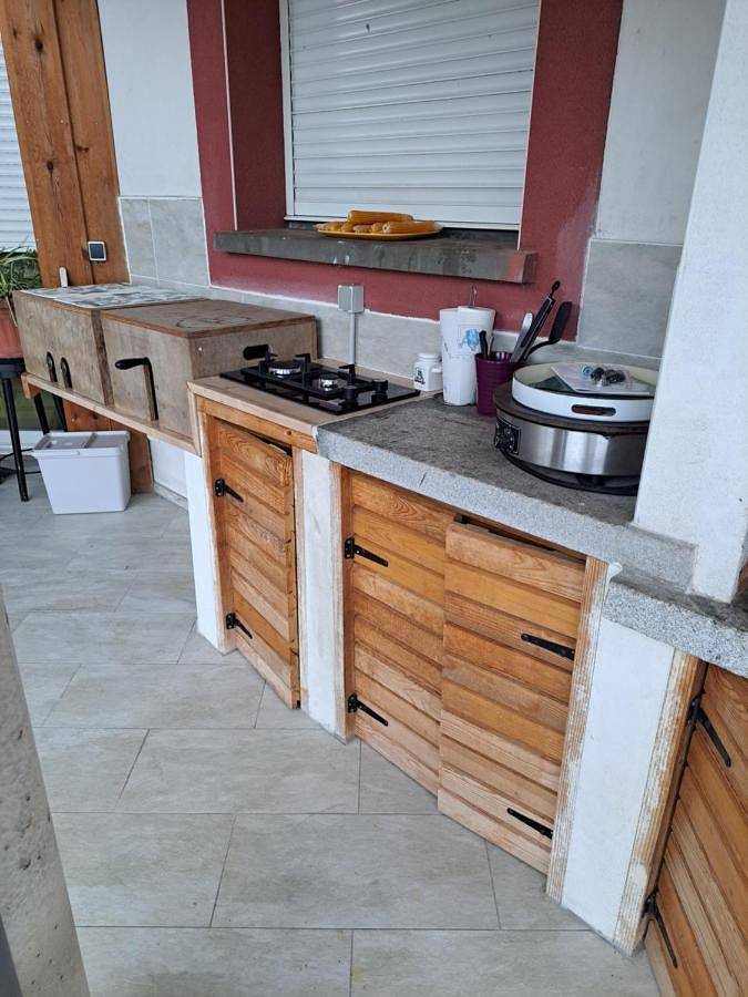 Chambre d’hôte pour 3 personnes, avec Terrasse à La Celle-sous-Gouzon