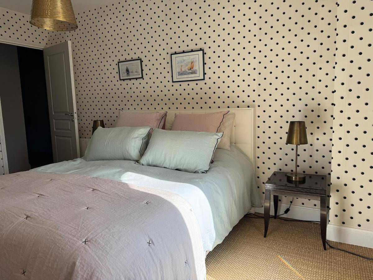 La Villa des Marronniers Grand Large Bedroom in Ouistreham, Région de Caen