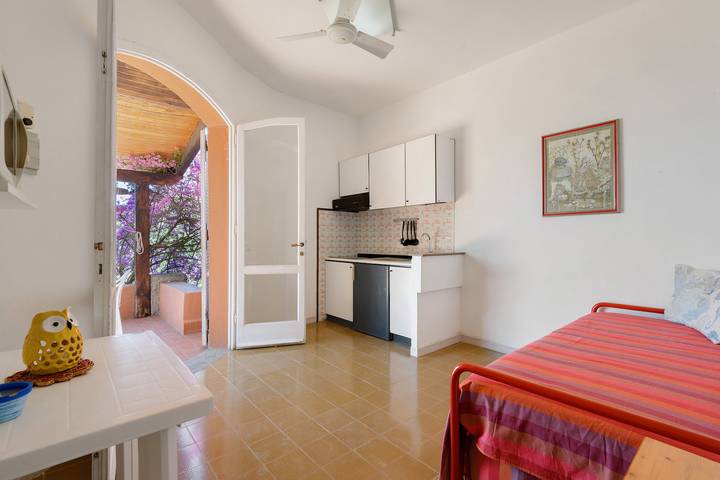 Apartamento entero, Villa Fiorita - Apartamento Bouganville en Elba entre mar y naturaleza in Morcone (Capoliveri), Capoliveri