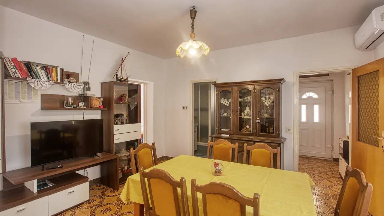 Ganze Ferienwohnung, Ferienwohnung für 8 Personen (70 m²) in Grebaštica in Grebastica, Šibenik-Knin
