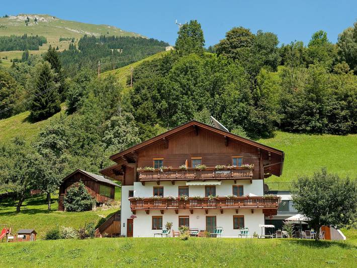 Ferienwohnung für 5 Personen, mit Balkon und Terrasse sowie Sauna in Dorfgastein
