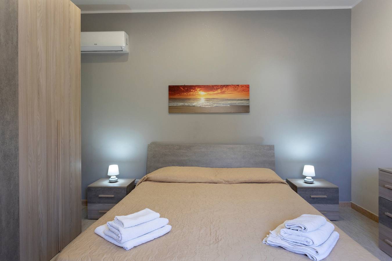 Ferienhaus Bandiera Blu in Strandnähe mit Klimaanlage, Terrasse und Garten in Contrada Fiori, Agrigento Provinz