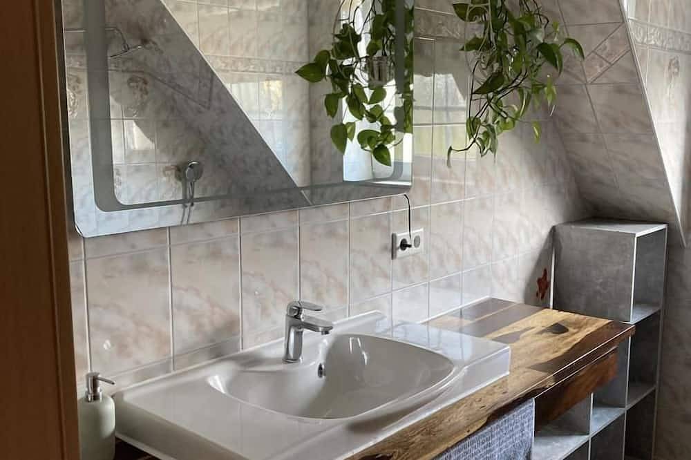 Ganze Wohnung, Neu Ferienwohnung Hofmann in Husum, Nordfriesland