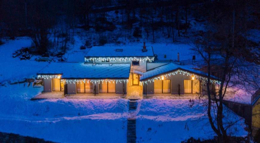 Maison d’hôte pour 2 personnes, avec Balcon et Terrasse ainsi que Jacuzzi et Jardin