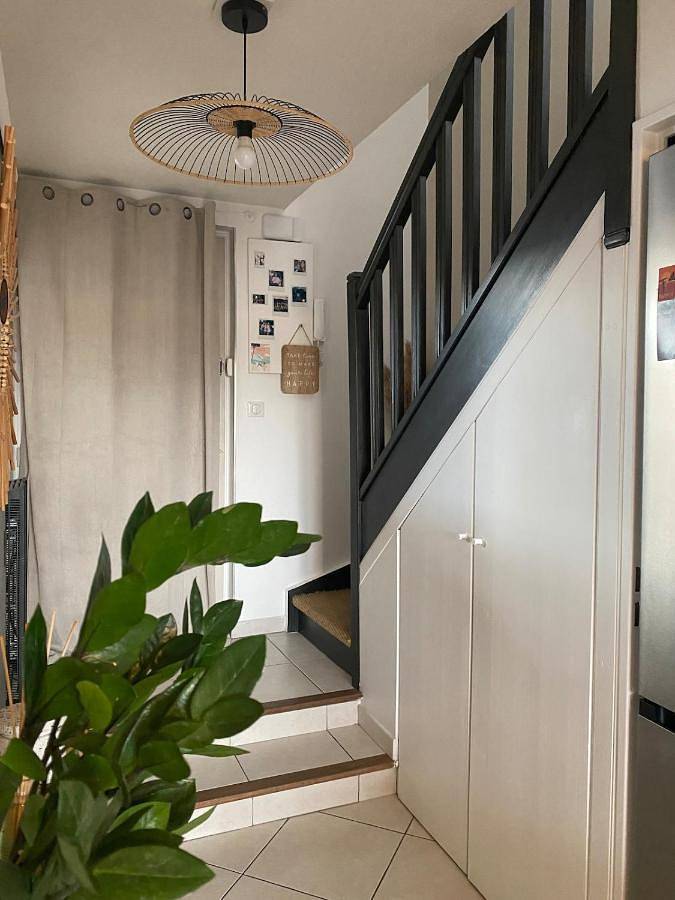 Appartement entier, Duplex bohème et lumineux avec balcon, proche Lyon in Saint-Genis-Laval, Lyon et ses environs