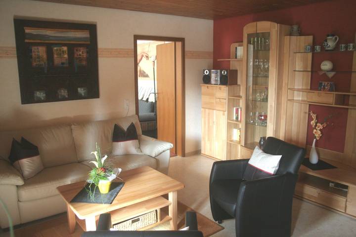 Ferienwohnung für 3 Personen, mit Terrasse und Garten sowie Ausblick in Schleiden - 2