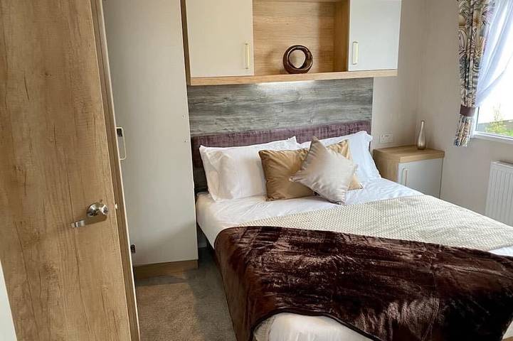 Ferienpark für 4 Personen, mit Garten und Pool sowie Terrasse in England - 2