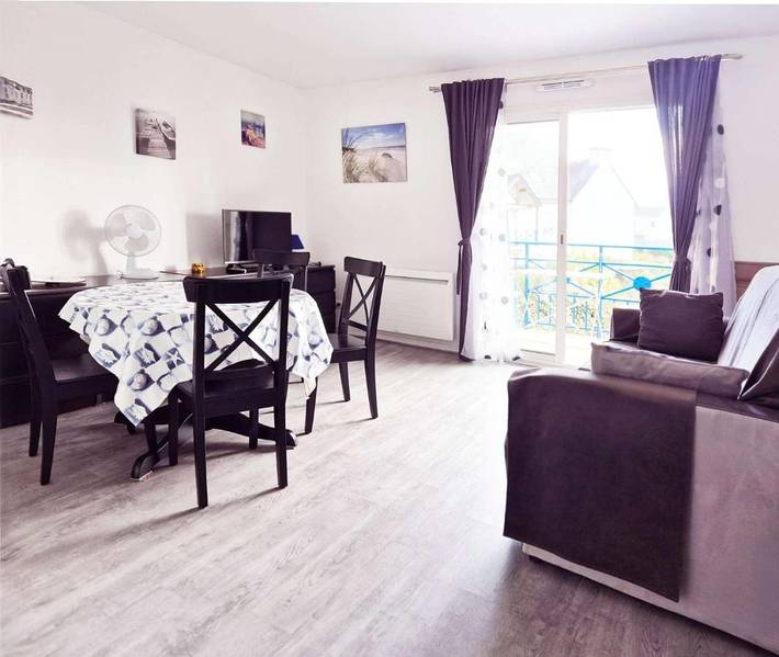 Gîte pour 4 personnes, avec balcon dans Plage de Port-Lin - 4