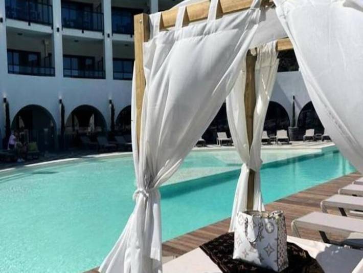 Gîte pour 8 personnes, avec piscine ainsi que sauna et balcon à Algajola - 2