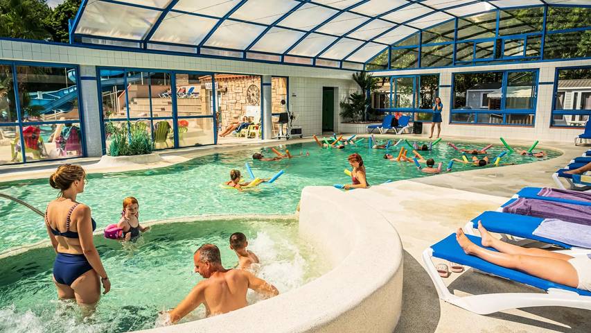 Camping pour 4 personnes, avec terrasse à Argelès-sur-Mer - 3