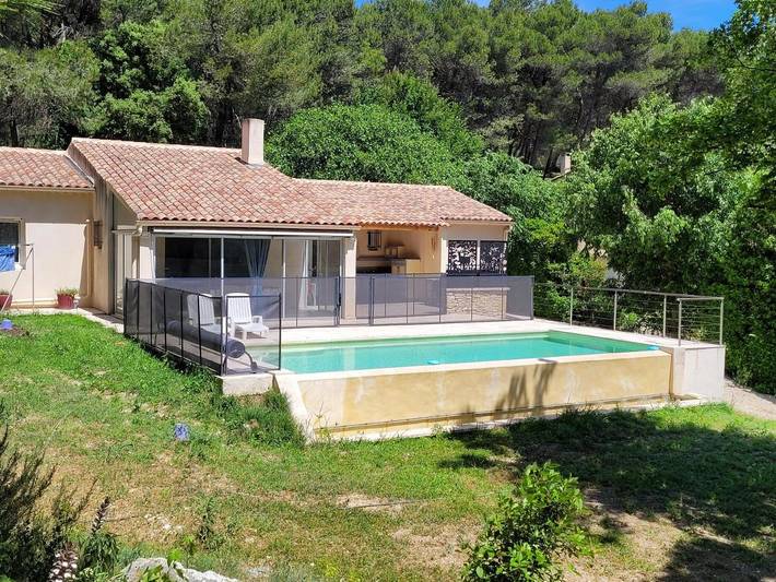 Maison de vacances pour 4 personnes, avec vue ainsi que jardin et piscine, adapté aux familles - 1
