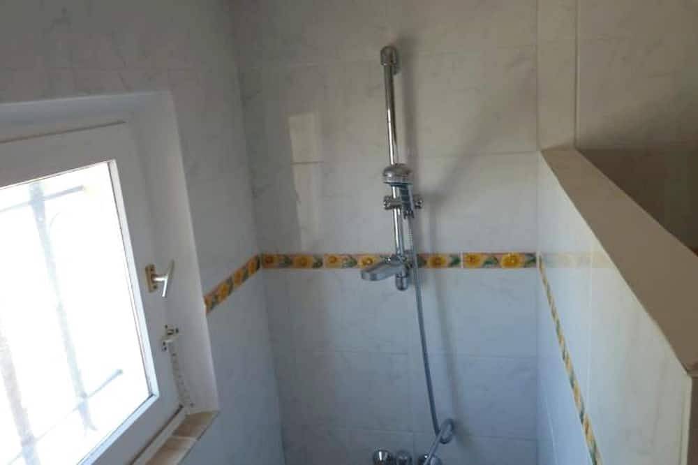 Geheel appartement, Homerez - Studio in Pierrefeu-du-Var in Pierrefeu-du-Var, Toulon regio