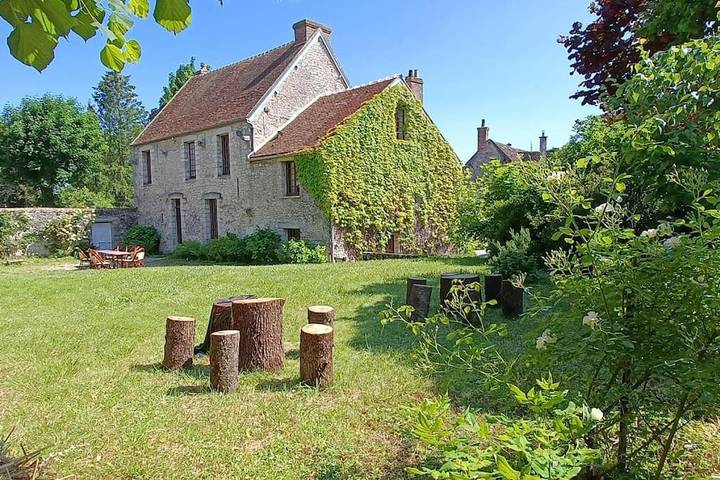 Maison de vacances pour 12 personnes, avec Terrasse et Jardin à Provins