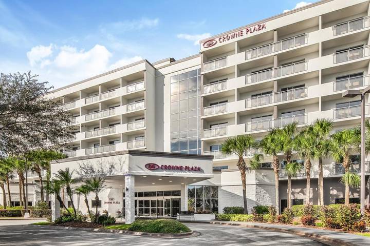 Hotel for 4 personer, med badebasseng og balkong, barnevennlig i Disney World