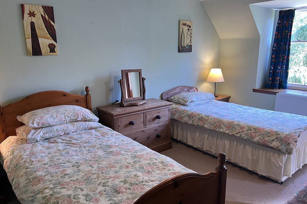 Das Haus der Maid, Carmichael Country Cottages. 4 Sterne komfortables Ferienhaus auf ländlichem Anwesen in Süd Lanarkshire