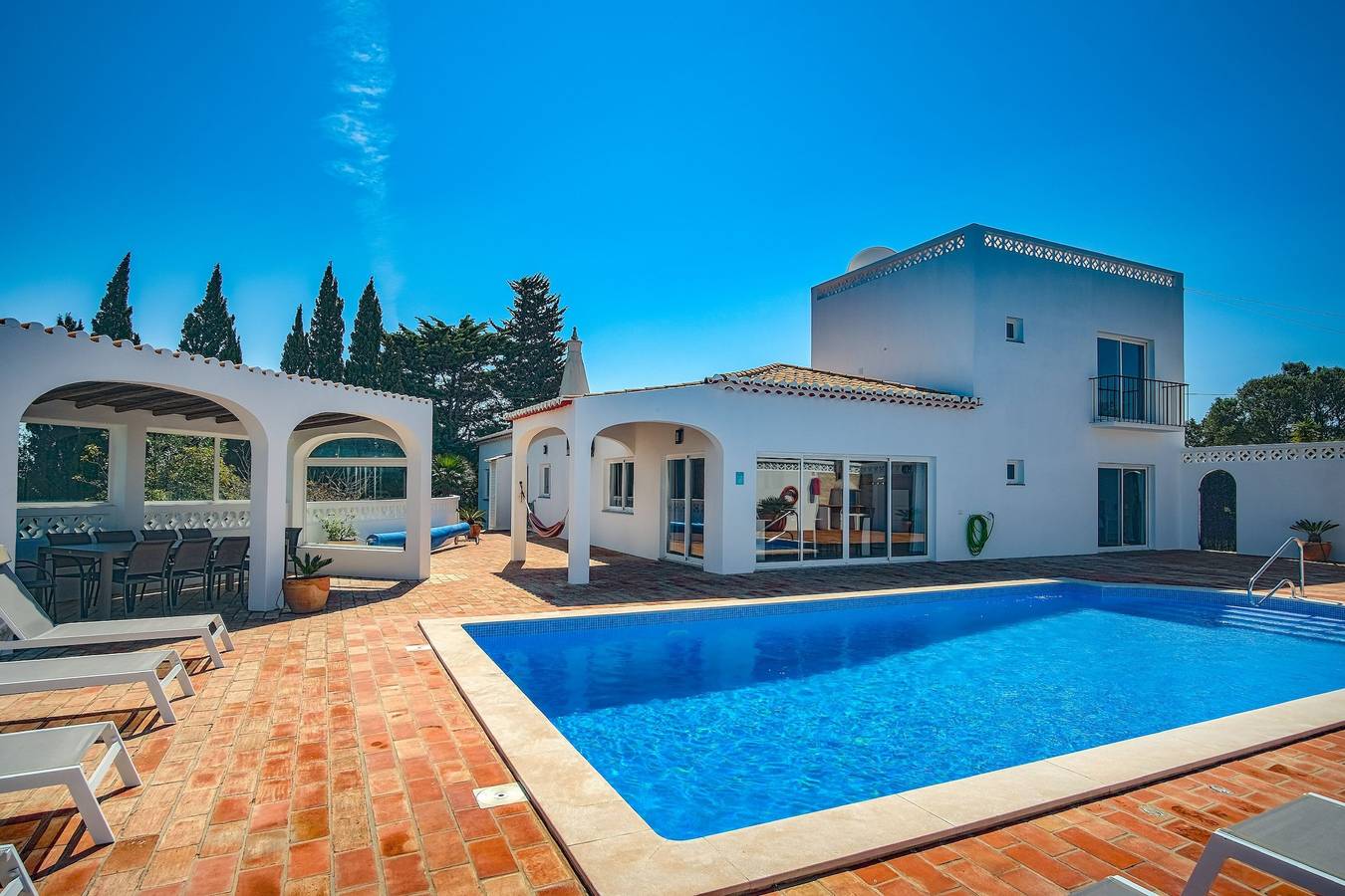 Villa para 10 pessoas com varanda in São Sebastião, São Gonçalo de Lagos