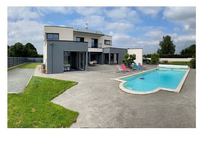 Maison de vacances pour 12 personnes, avec jardin ainsi que jacuzzi et balcon