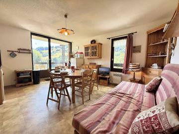 Gîte pour 6 personnes, avec balcon et vue dans Office De Tourisme De Flumet