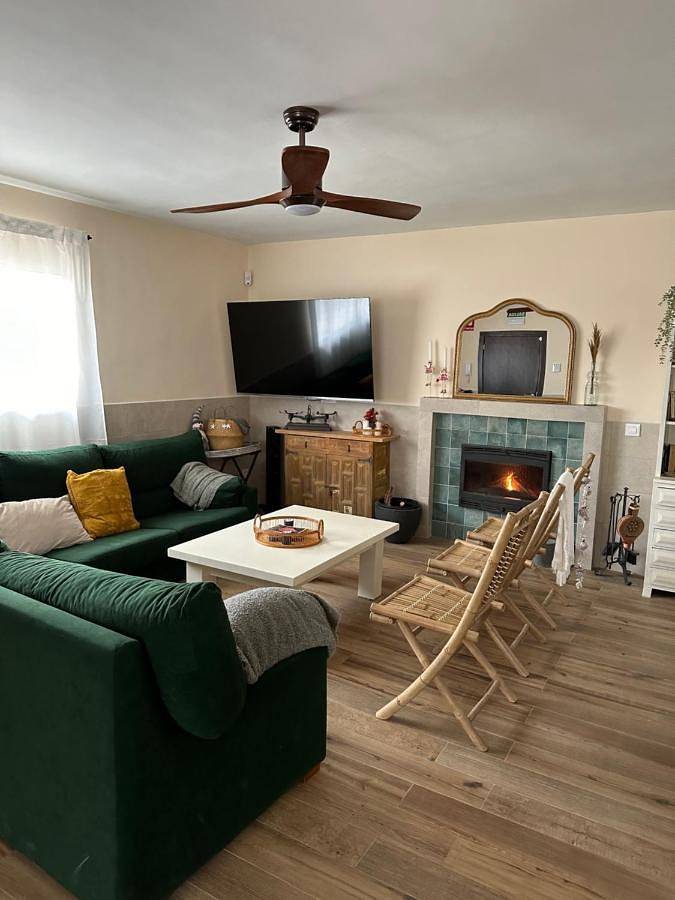 Location de vacances pour 12 personnes, avec terrasse et piscine à Escalona - 3