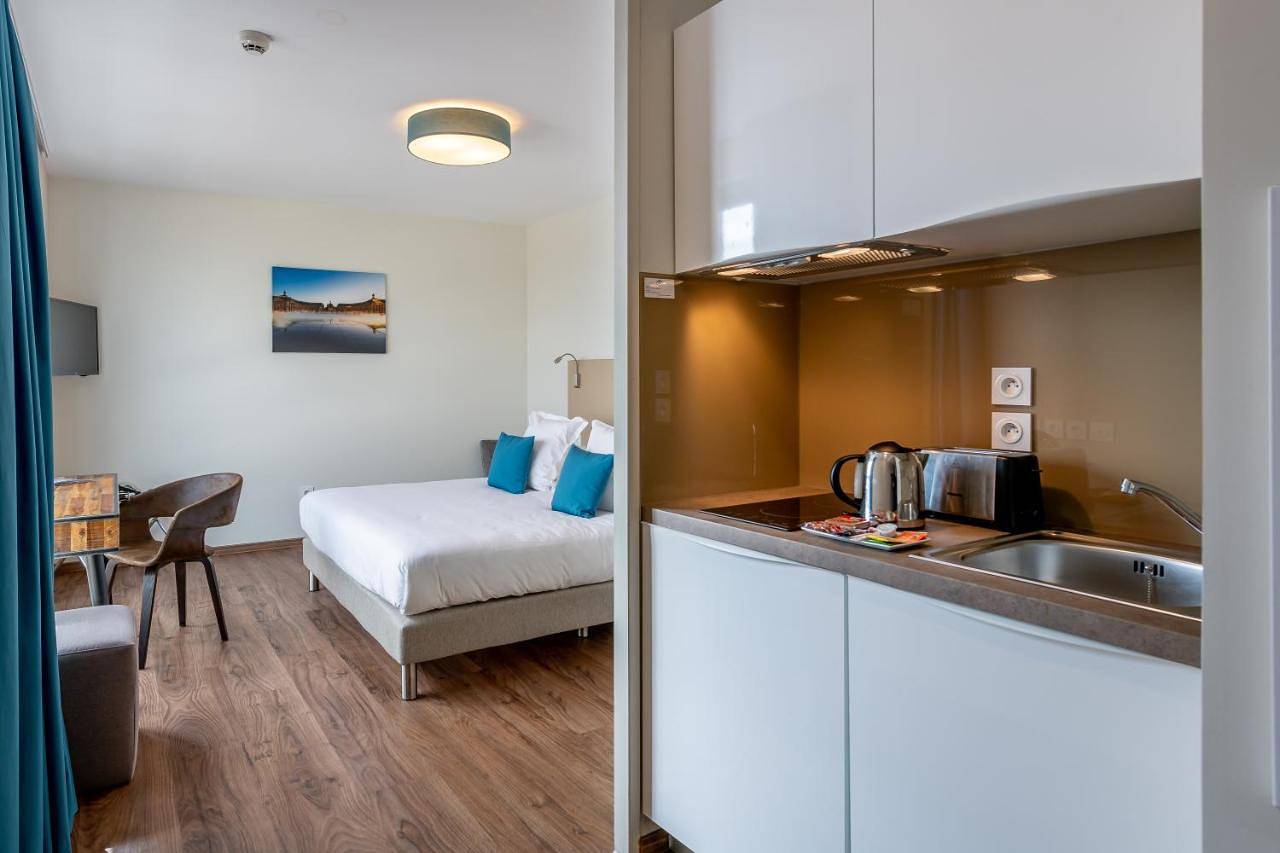 All Suites Bordeaux Centre Marne - Gare Saint-Jean in Burdeos, Región de Burdeos