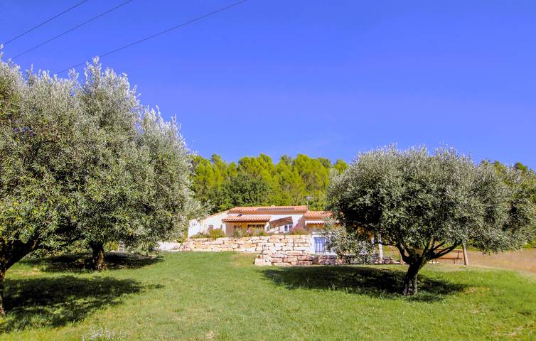 Location de vacances pour 14 personnes, avec jardin et piscine à Saint-Montan - 4