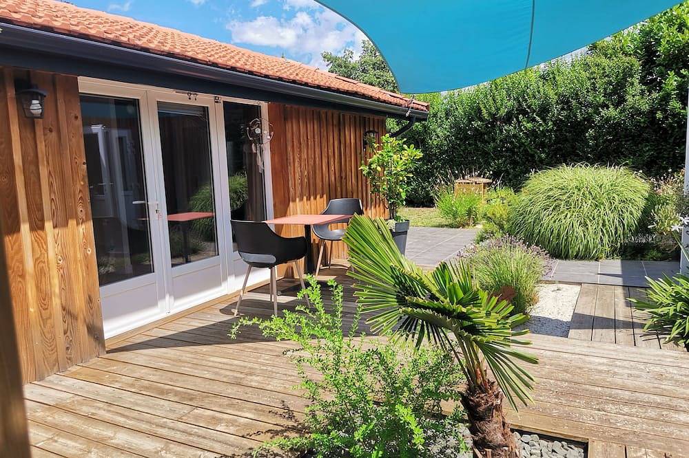 Studio \"house\" with Terrace at the foot of the cycle paths in Audenge, Arcachon und Umgebung