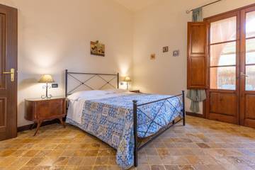 Agriturismo per 4 Persone in Chianni, Costa degli Etruschi, Foto 1