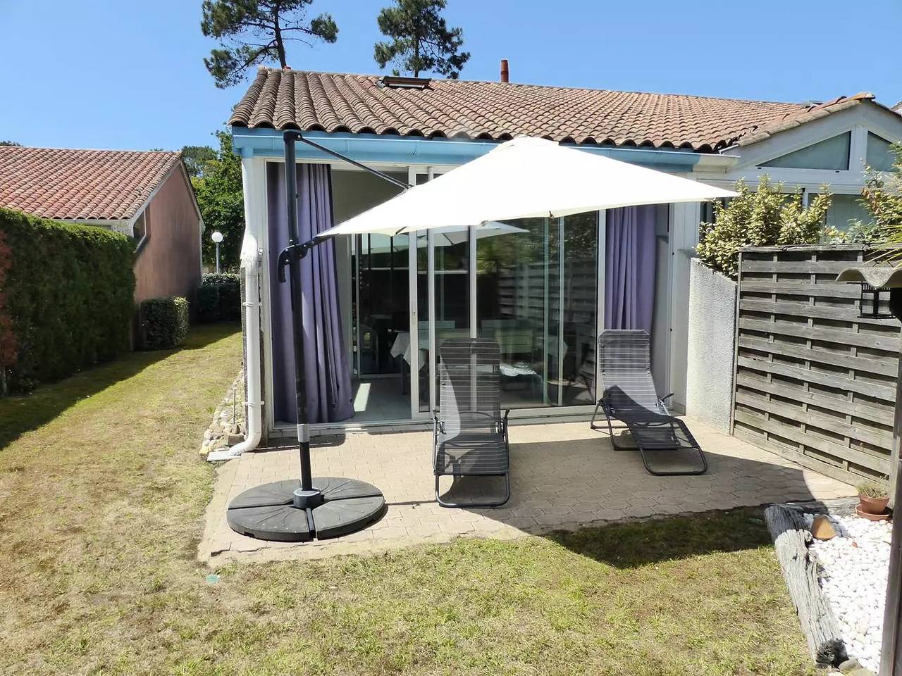Capbreton. Rés Le Hameau des Alouettes. Villa patio avec jardinet in Capbreton, Côte d’Argent