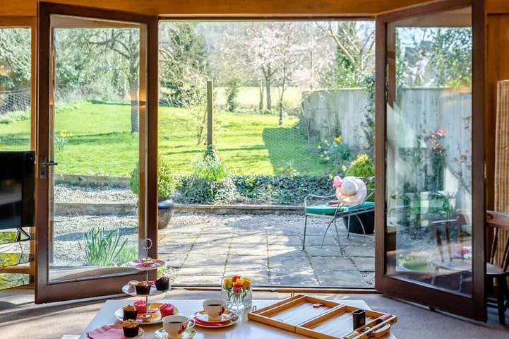 2 Bed in Wells in St Cuthbert Out, Somerset