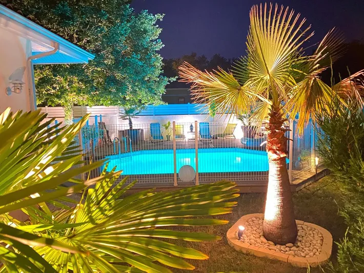 Casa de vacaciones para 7 personas, con vistas además de jardín y piscina, Familias con niños - 1