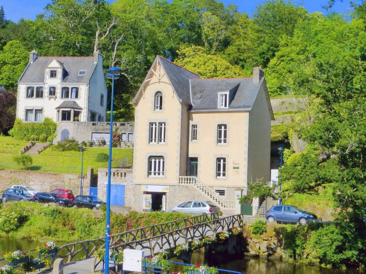 Triple Room with River View in Pont-Aven, Côte de Cornouaille