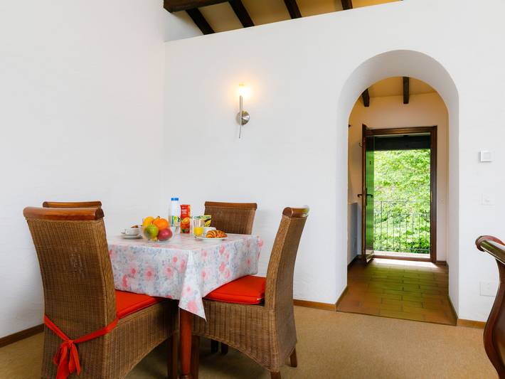 Gîte pour 2 personnes, avec balcon ainsi que jardin et vue sur le lac dans Tessin - 4