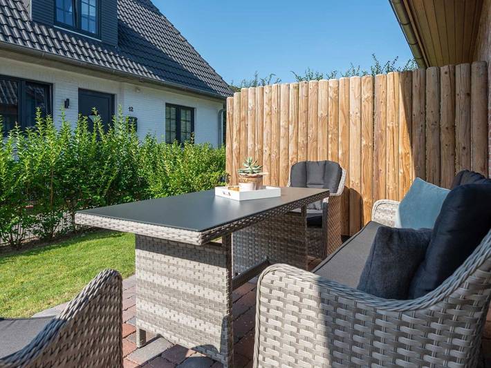 Haus Britta - Neue Doppelhaushälfte mit 3 Zimmern auf ca. 85 m², für bis zu 4 Personen in Tinnum, Sylt (Gemeinde)