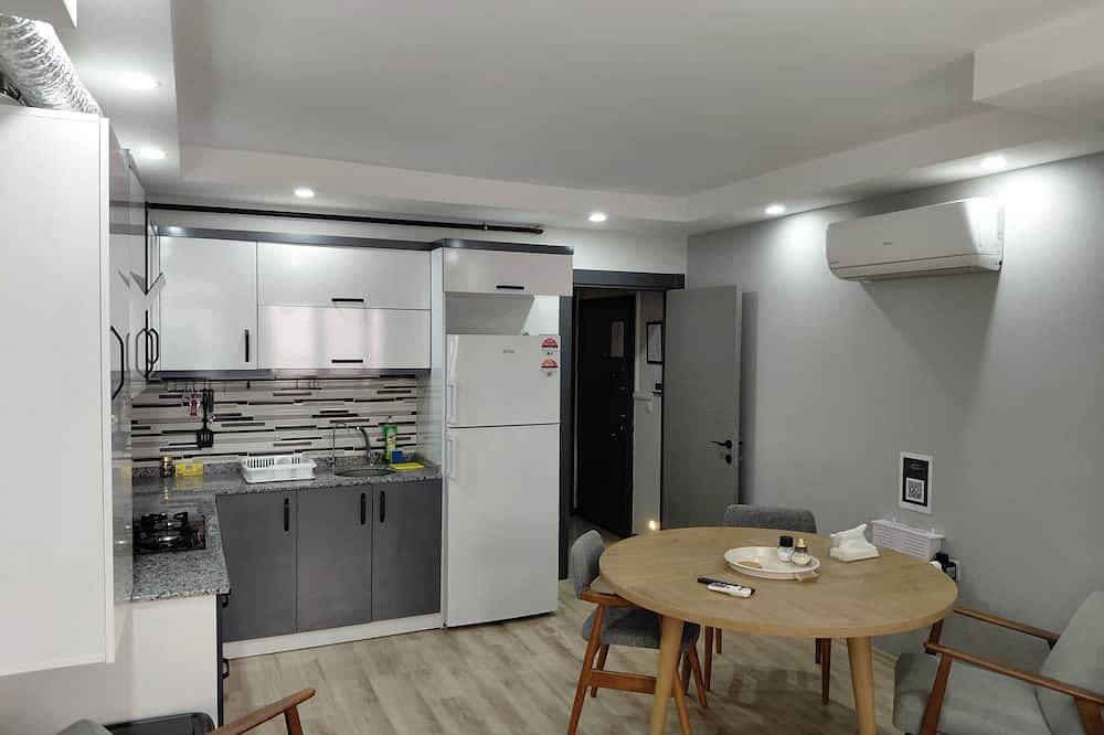 Ganze Wohnung, Central • Gated Residential Complex • 100mbps Wifi in Antalya, Provinz Antalya