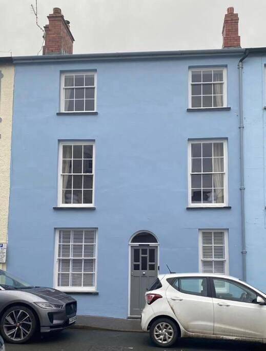 Holiday home for 6 people in Aberdovey