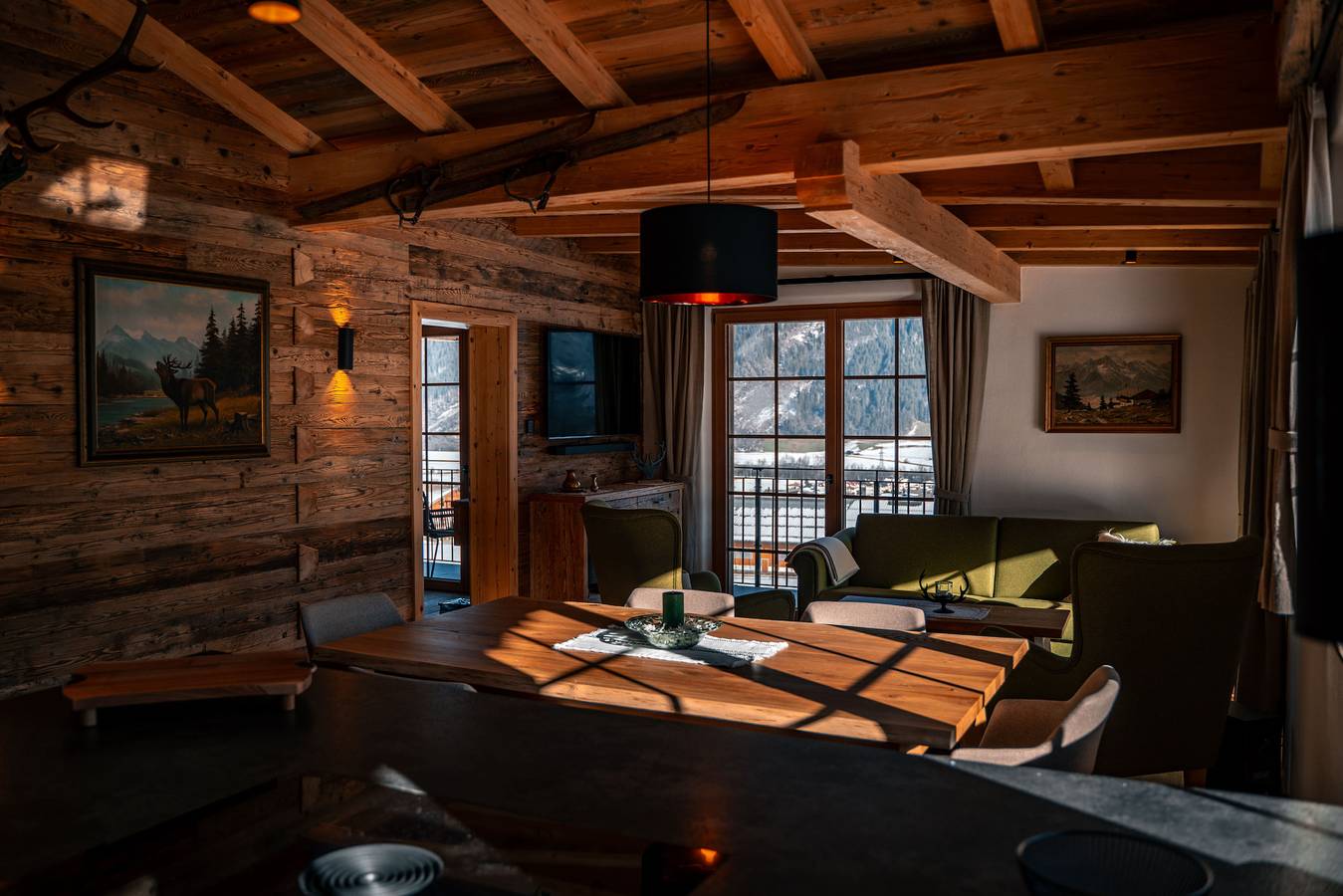 Ganze Wohnung, Chalet Wildruh - Hirschen Suite in Ried im Zillertal, Ski-Optimal Hochzillertal