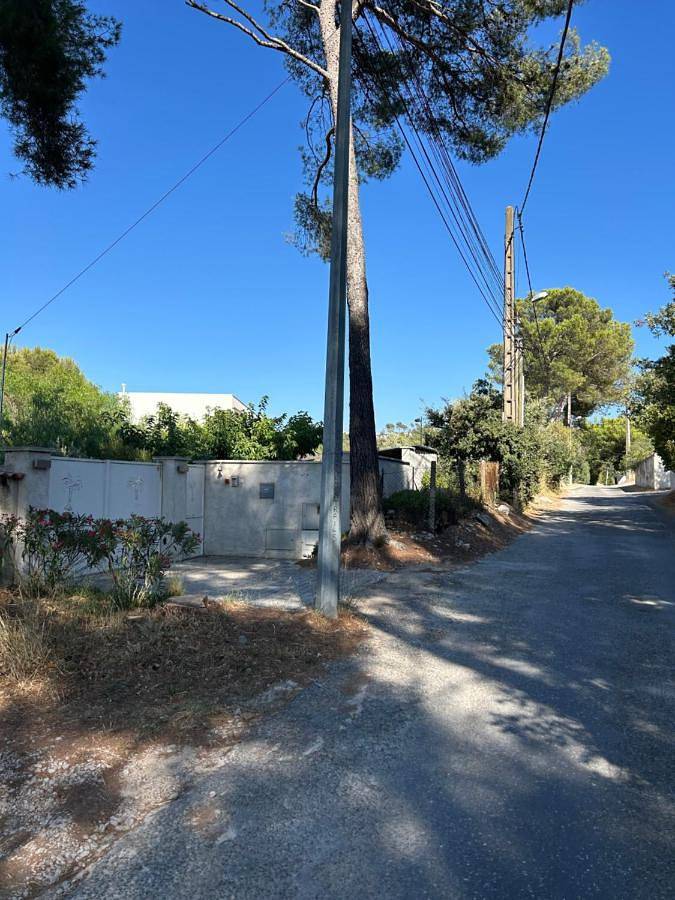 Gîte pour 2 personnes, avec jardin à Aubagne - 2