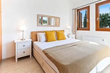 Villa for 4 People in Aphrodite Hills, South Cyprus, Photo 1