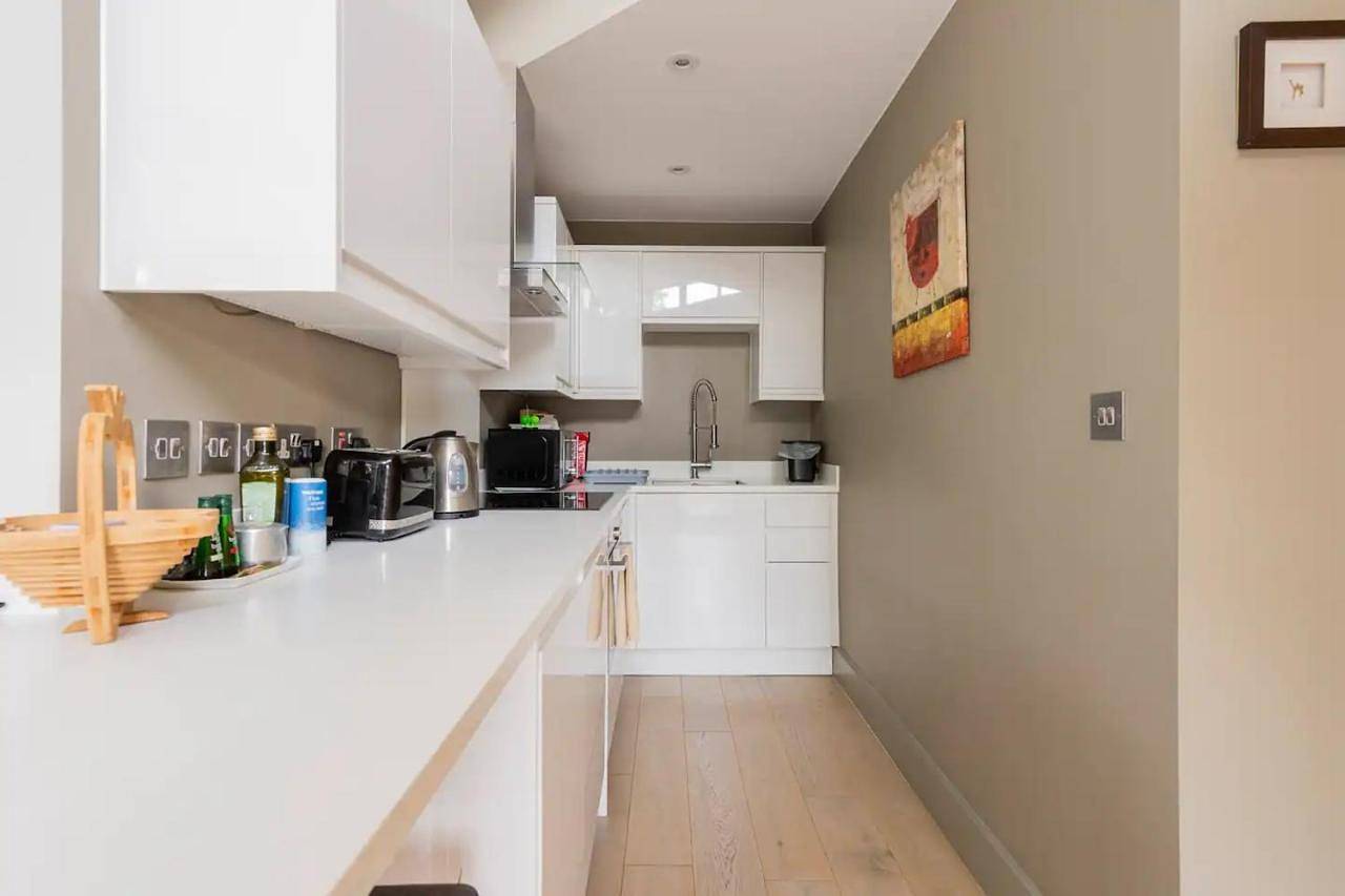 One-Bedroom Villa in Haringey, London