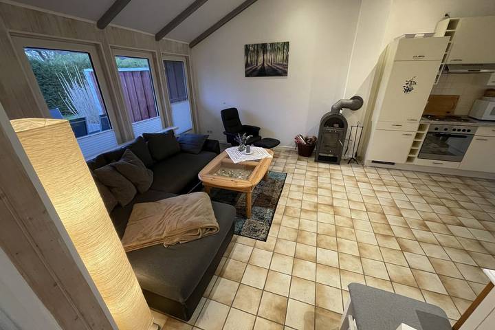 Ganze Ferienwohnung, Ferienhof Feddersen - Ferienhaus-3-Räume - 01 in Hattstedtermarsch, Nordfriesland