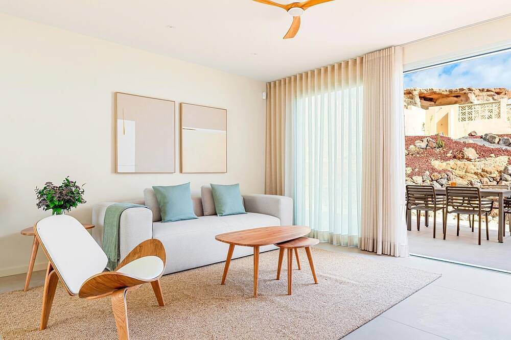 Villa la Majuda with heated plunge pool and garden in Las Eras, Fasnia