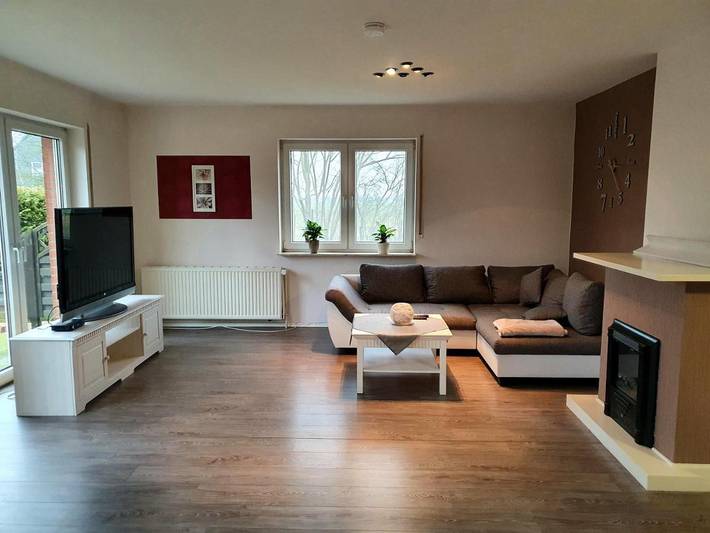 Ferienwohnung für 7 Personen, mit Terrasse und Garten in Kyritz