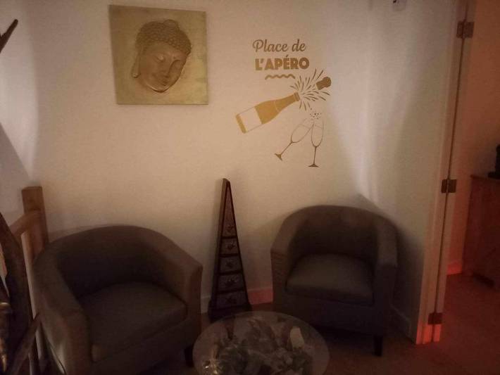Chambre d’hôte pour 2 personnes, avec jacuzzi et sauna à Fleurus