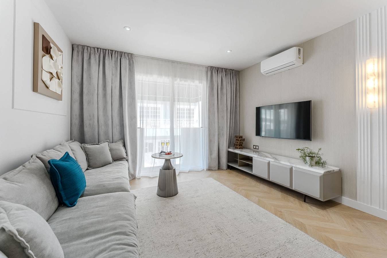 Apartamento entero, Apartamento de vacaciones para 2 personas con balcón/terraza in Playa de San Juan Tenerife, Guía de Isora