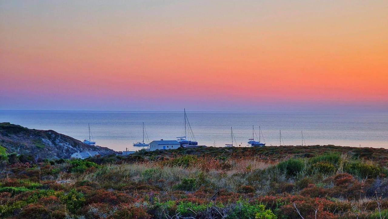 Appartement entier, Apartment with Garden View in Centuri, Cap Corse