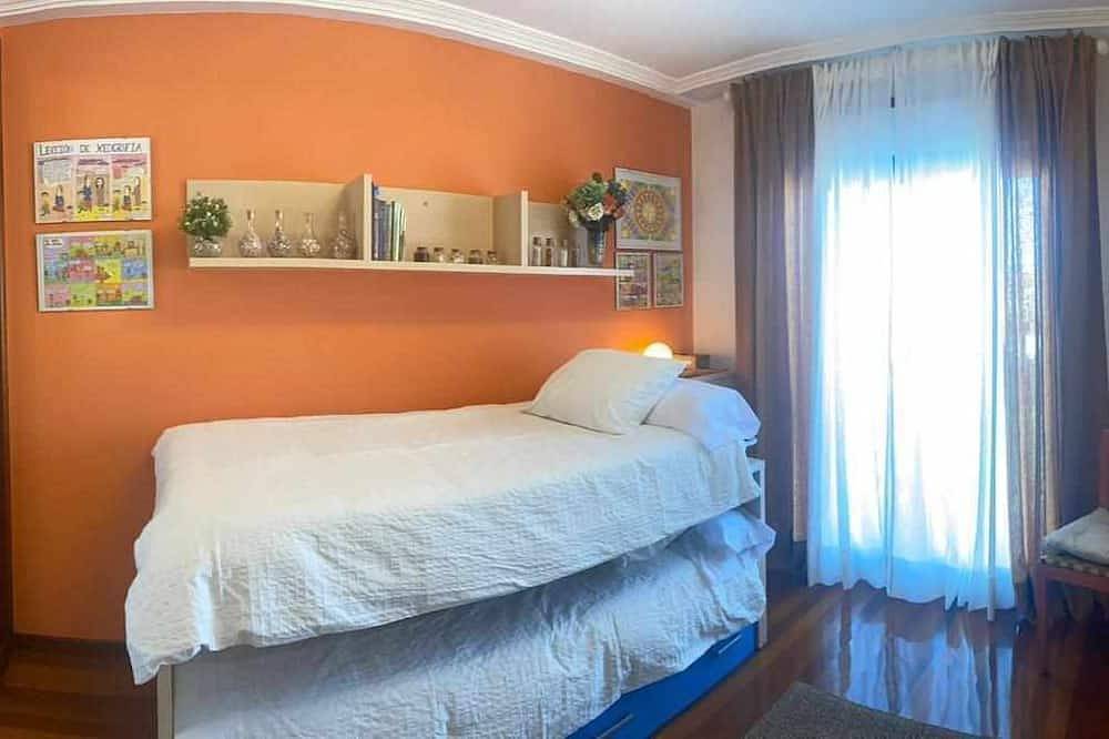 Entire apartment, Volvoreta Apartment in the center of O Grove. in O Grove, Rías Baixas