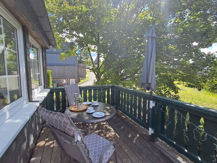 Ferienwohnung für 4 Personen, mit Balkon und Ausblick in Altastenberg - 2
