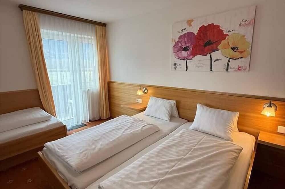 Pension Plattenhof - 6 in Telfs, Innsbruck Land