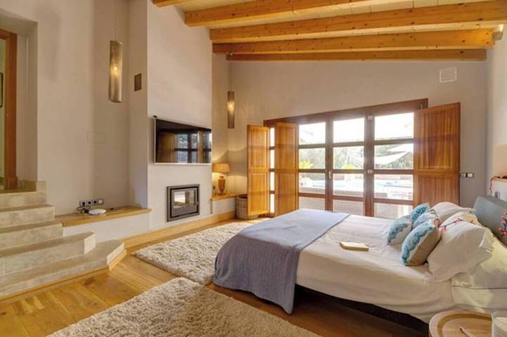 Exclusive Palma Villa with Modern Amenities, 1001 in Calvià, Mallorca Oeste